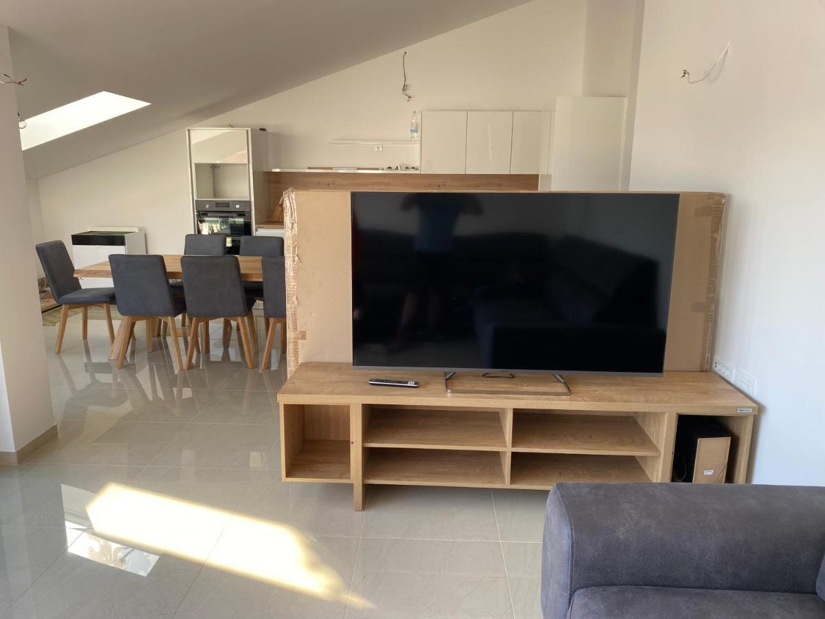 Penthouse Sunset Apartman Medulin Kültér fotó